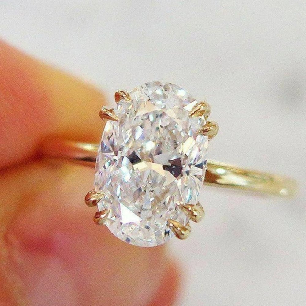 3.5 CT Oval Moissanite Engagement Ring In 14k Gold